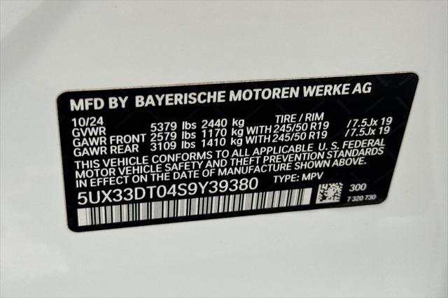 2025 BMW X4 xDrive30i