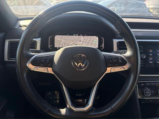 2022 Volkswagen Atlas Cross Sport 3.6L V6 SEL Premium R-Line
