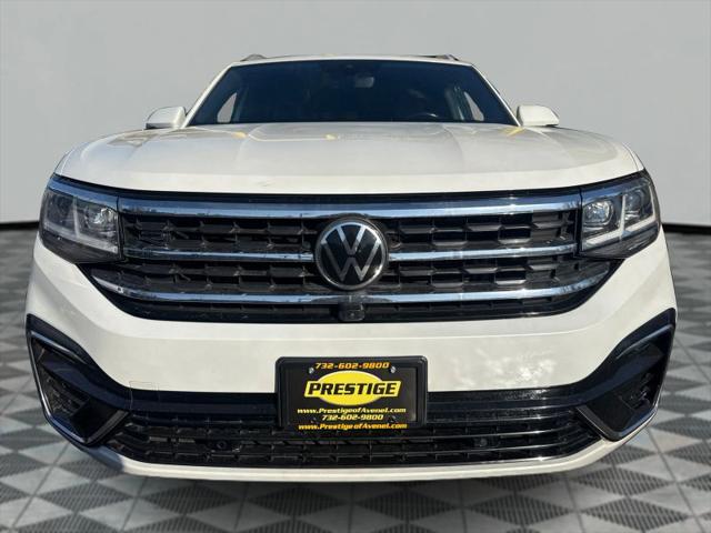 2022 Volkswagen Atlas Cross Sport 3.6L V6 SEL Premium R-Line