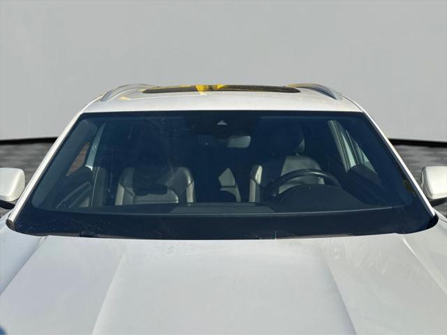 2022 Volkswagen Atlas Cross Sport 3.6L V6 SEL Premium R-Line