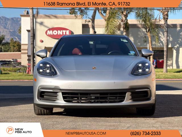 2017 Porsche Panamera 4