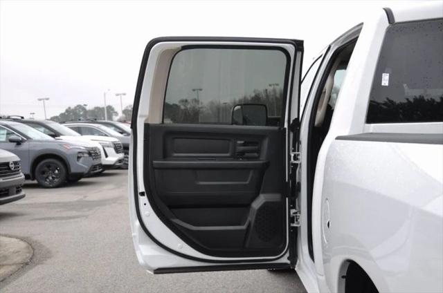 2022 Ram 1500 Classic Tradesman Crew Cab 4x4 5'7" Box
