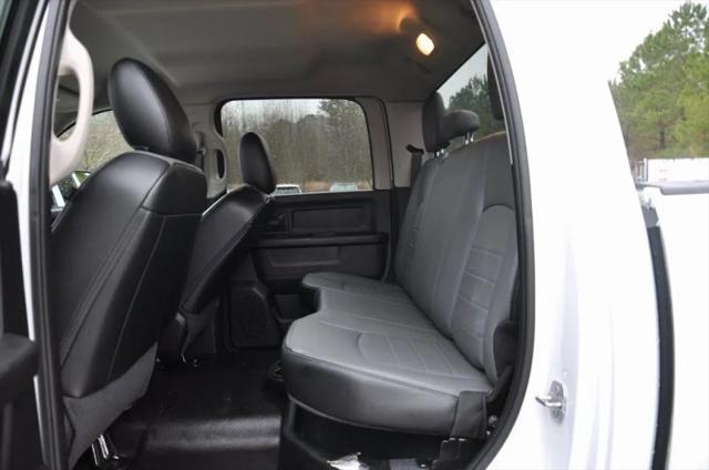 2022 Ram 1500 Classic Tradesman Crew Cab 4x4 5'7" Box