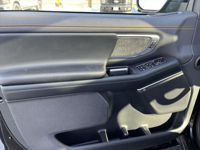 2025 Ford Expedition Tremor