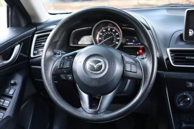 2015 Mazda Mazda3 i Sport