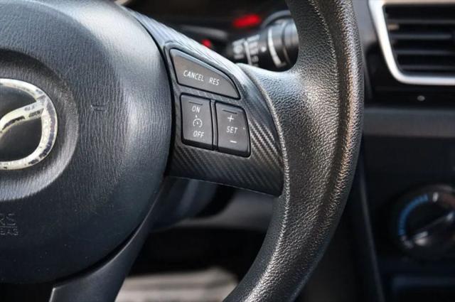 2015 Mazda Mazda3 i Sport