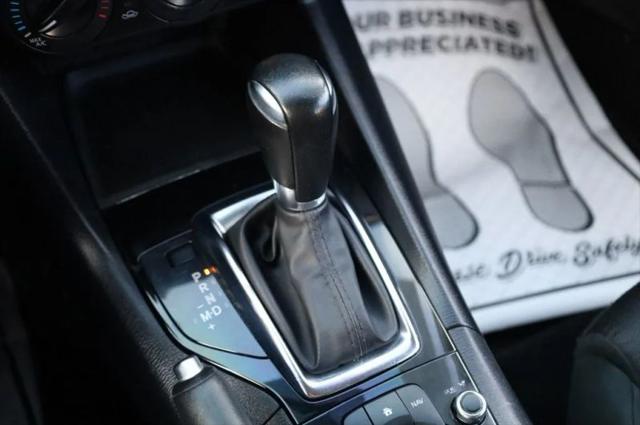 2015 Mazda Mazda3 i Sport