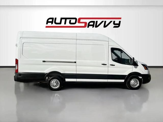 2025 Ford Transit Cargo Van Extended Length w/9 950-lb GVWR
