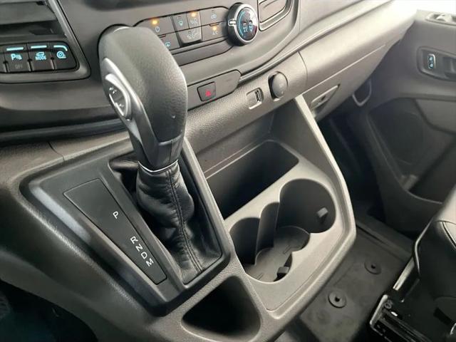 2025 Ford Transit Cargo Van Extended Length w/9 950-lb GVWR