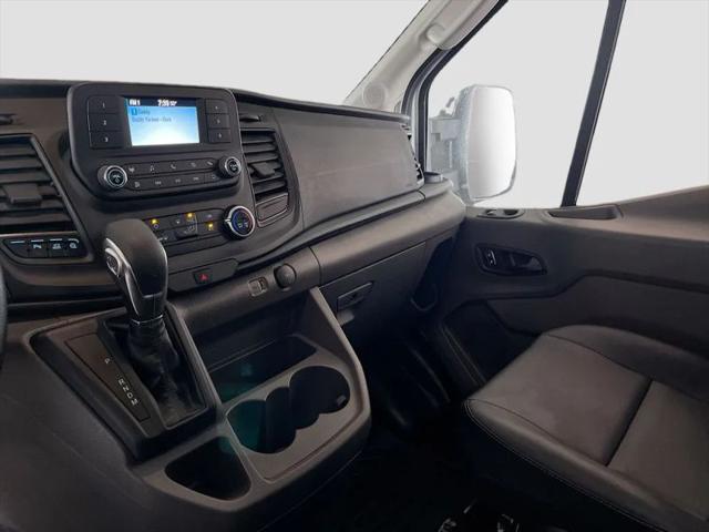 2025 Ford Transit Cargo Van Extended Length w/9 950-lb GVWR