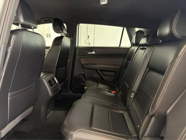 2022 Volkswagen Atlas Cross Sport 3.6L V6 SE w/Technology