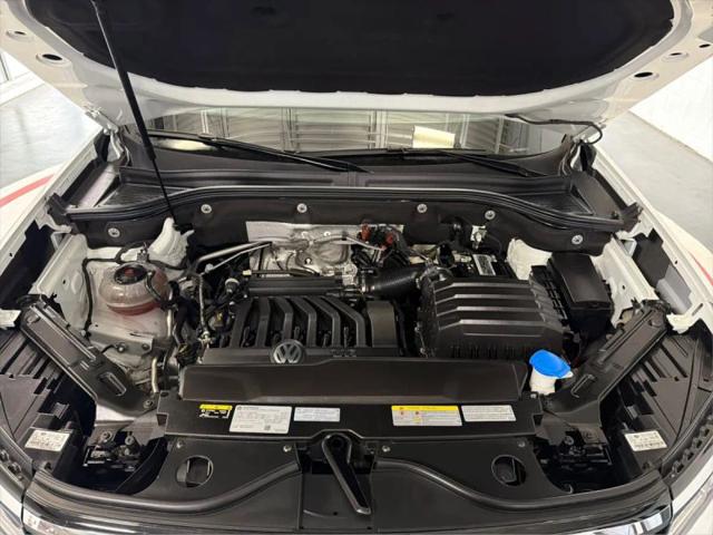 2022 Volkswagen Atlas Cross Sport 3.6L V6 SE w/Technology