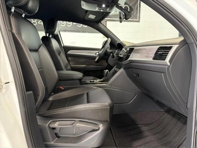 2022 Volkswagen Atlas Cross Sport 3.6L V6 SE w/Technology