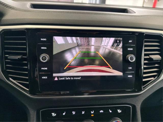2022 Volkswagen Atlas Cross Sport 3.6L V6 SE w/Technology