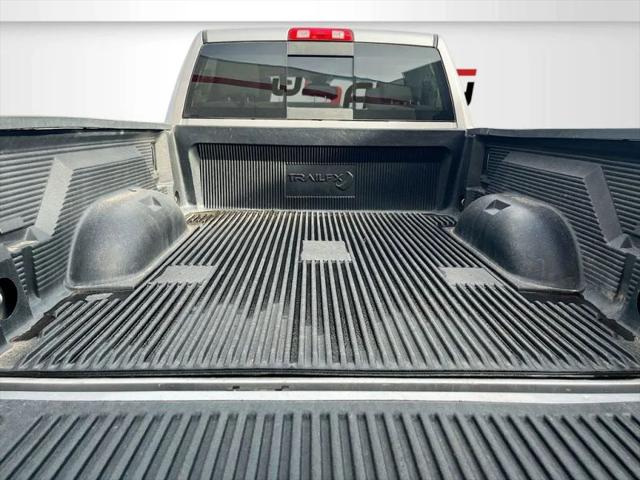 2020 Ram 1500 SLT Crew Cab 4x4 64 Box