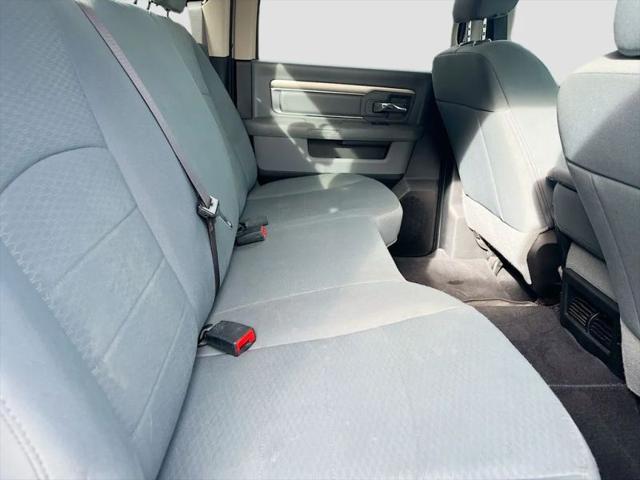 2020 Ram 1500 SLT Crew Cab 4x4 64 Box