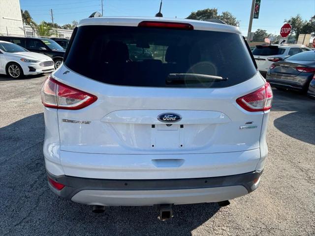 2015 Ford Escape SE