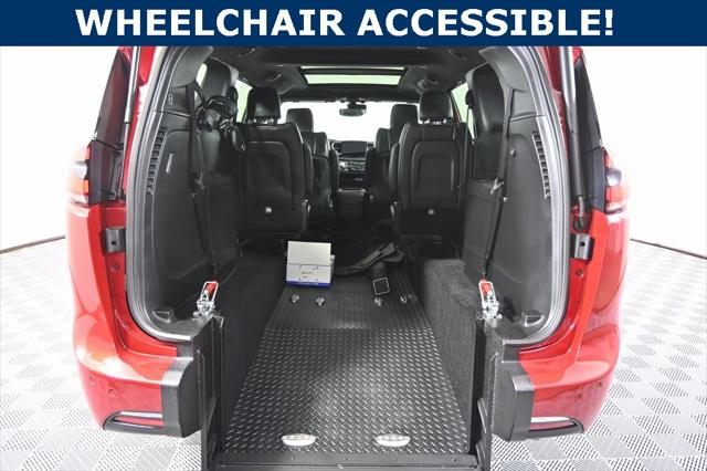 2025 Chrysler Pacifica Select 2025 Chrysler Pacifica Select