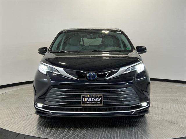 2023 Toyota Sienna Limited 2023 Toyota Sienna Limited