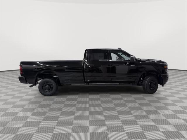 2026 RAM Ram 2500 RAM 2500 TRADESMAN CREW CAB 4X4 8 BOX 2026 RAM Ram 2500 RAM 2500 TRADESMAN CREW CAB 4X4 8 BOX