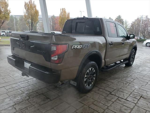 2024 Nissan TITAN Crew Cab PRO-4X 4x4