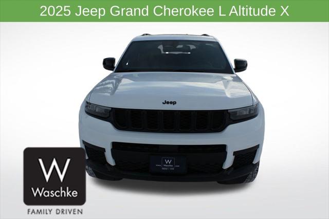 2025 Jeep Grand Cherokee GRAND CHEROKEE L ALTITUDE X 4X4