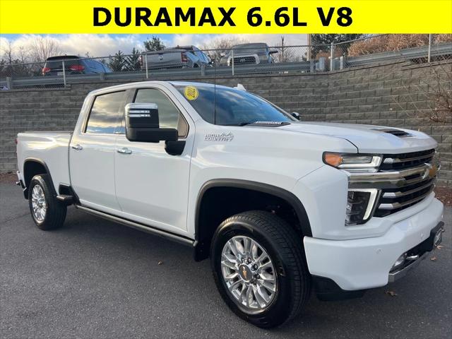 2022 Chevrolet Silverado 2500HD 4WD Crew Cab Standard Bed High Country