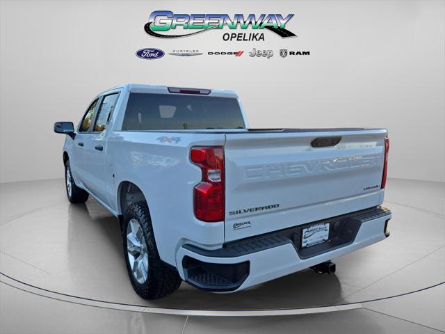 2024 Chevrolet Silverado 1500 4WD Crew Cab Short Bed Custom