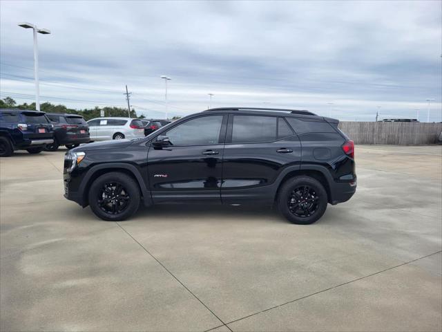 2024 GMC Terrain AWD AT4