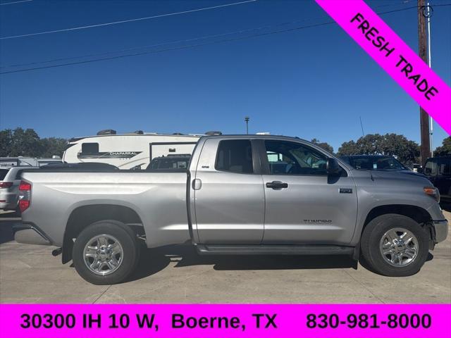2018 Toyota Tundra SR5 5.7L V8 2018 Toyota Tundra SR5 5.7L V8