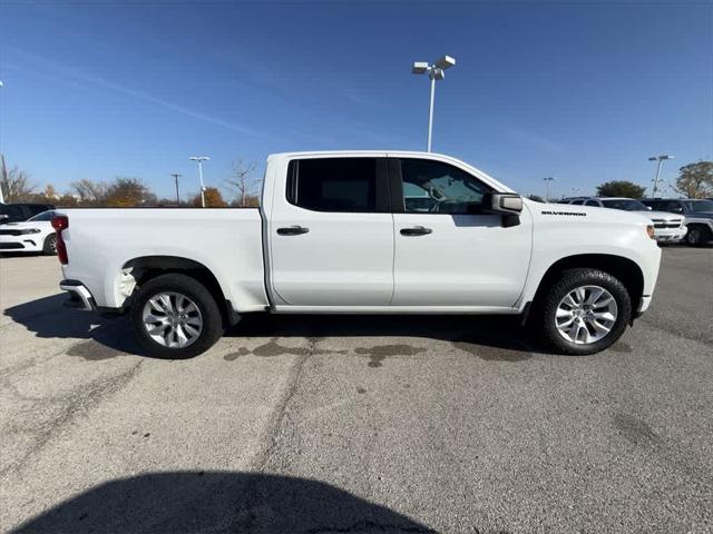 2021 Chevrolet Silverado 1500 4WD Crew Cab Short Bed Custom