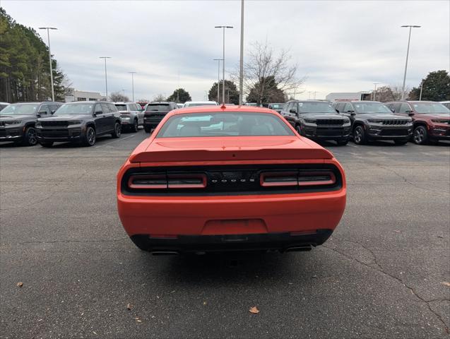 2016 Dodge Challenger R/T Plus