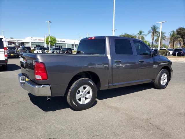 2022 RAM 1500 Classic SLT Crew Cab 4x2 57 Box