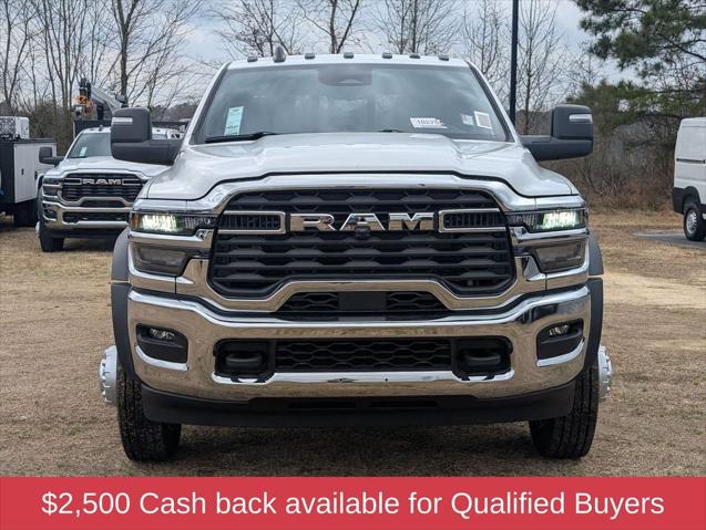 2026 RAM Ram 5500 Chassis Cab RAM 5500 TRADESMAN CHASSIS CREW CAB 4X4 84 CA