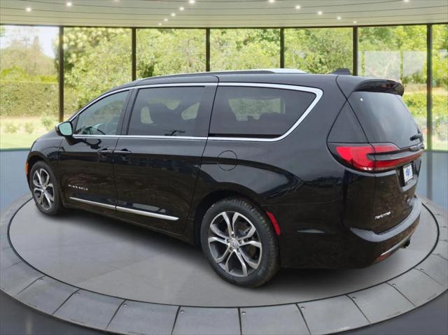 2026 Chrysler Pacifica Pinnacle