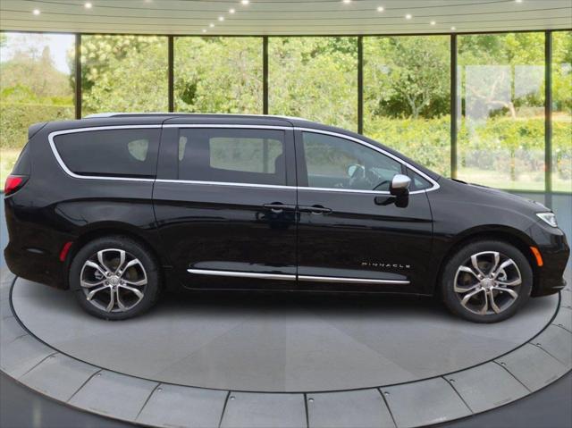 2026 Chrysler Pacifica PACIFICA PINNACLE