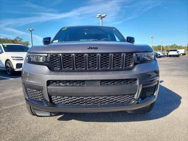 2025 Jeep Grand Cherokee L Altitude 4x2 2025 Jeep Grand Cherokee L Altitude 4x2