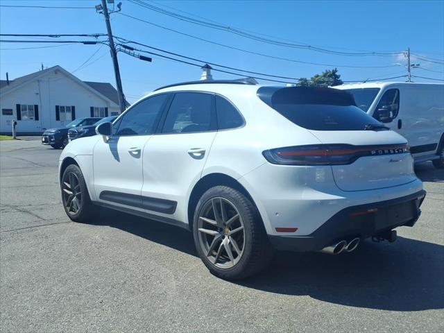 2023 Porsche Macan Unknown