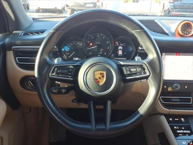 2023 Porsche Macan Unknown