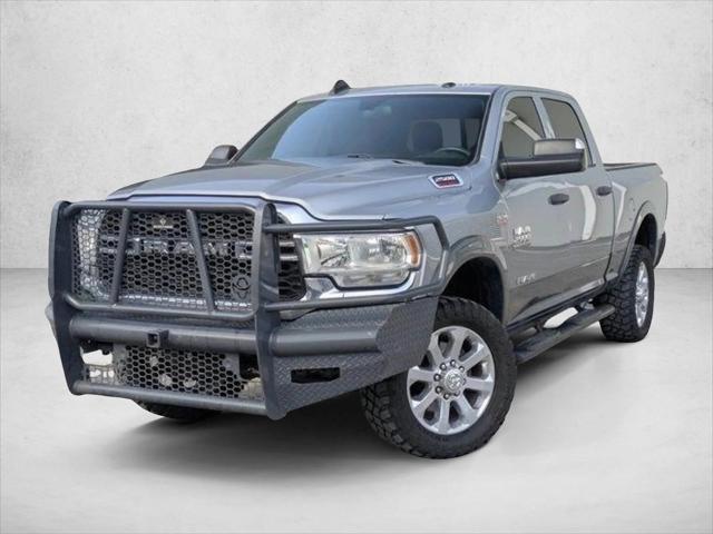 2022 RAM 2500 Tradesman Crew Cab 4x4 64 Box