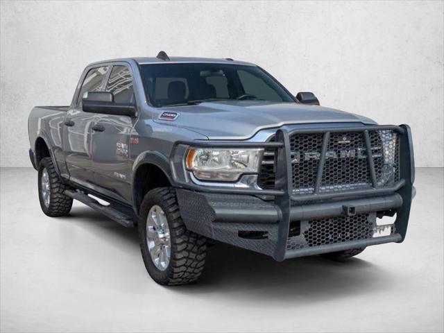 2022 RAM 2500 Tradesman Crew Cab 4x4 64 Box
