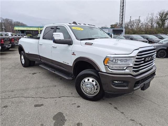 2024 RAM 3500 Limited Longhorn Crew Cab 4x4 8 Box 2024 RAM 3500 Limited Longhorn Crew Cab 4x4 8 Box