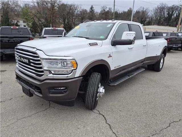 2024 RAM 3500 Limited Longhorn Crew Cab 4x4 8 Box 2024 RAM 3500 Limited Longhorn Crew Cab 4x4 8 Box