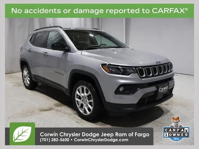 2023 Jeep Compass Latitude Lux FWD 2023 Jeep Compass Latitude Lux FWD