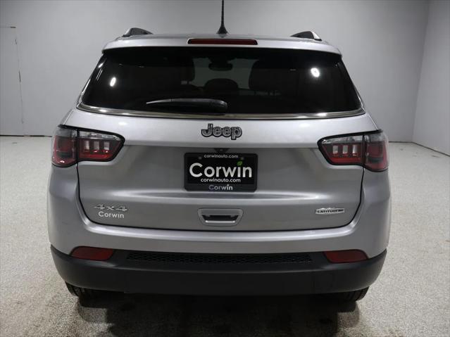 2023 Jeep Compass Latitude Lux FWD 2023 Jeep Compass Latitude Lux FWD