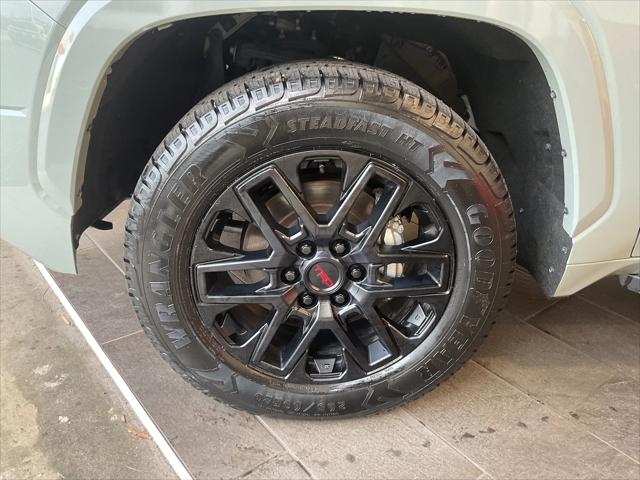 2022 Toyota Tundra SR5