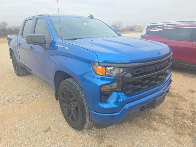 2022 Chevrolet Silverado 1500 4WD Crew Cab Short Bed Custom