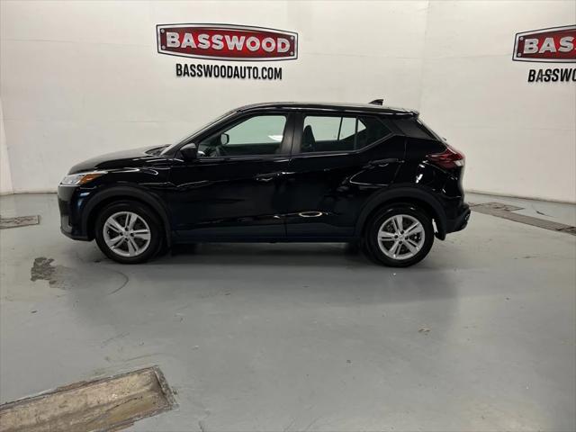 2024 Nissan Kicks S Xtronic CVT 2024 Nissan Kicks S Xtronic CVT