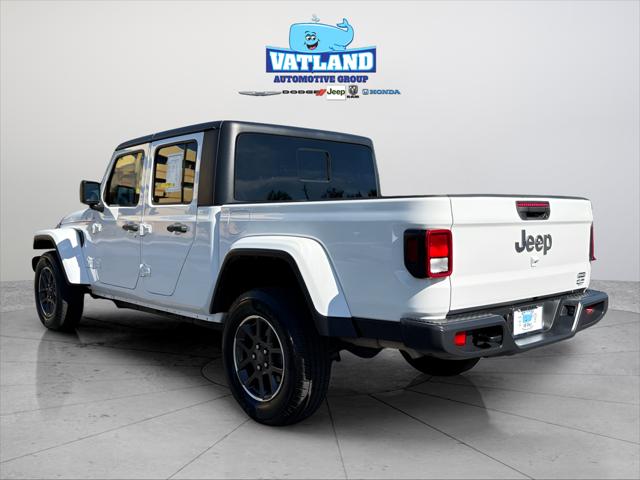 2023 Jeep Gladiator Overland 4x4
