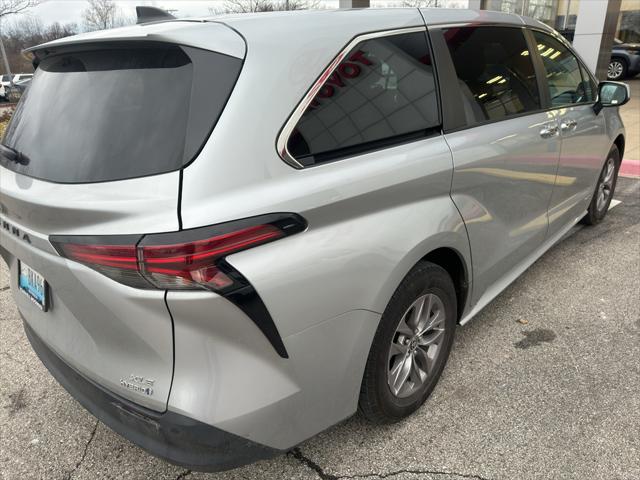 2021 Toyota Sienna XLE